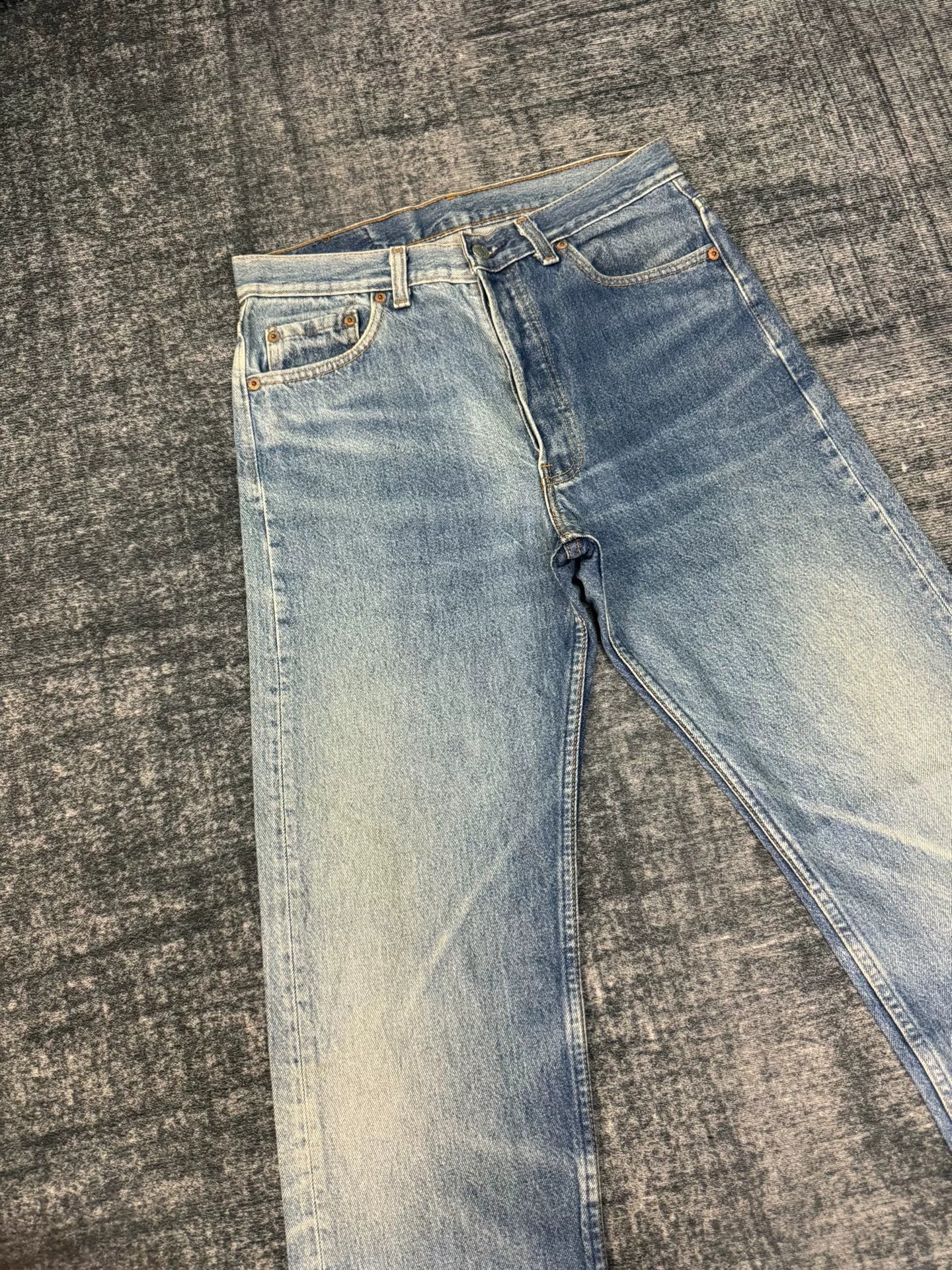Vintage Levi's 501 90s Washed Blue Jeans