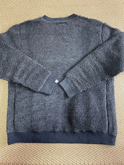 Vanquish Thick Fleece Distressed Pullover