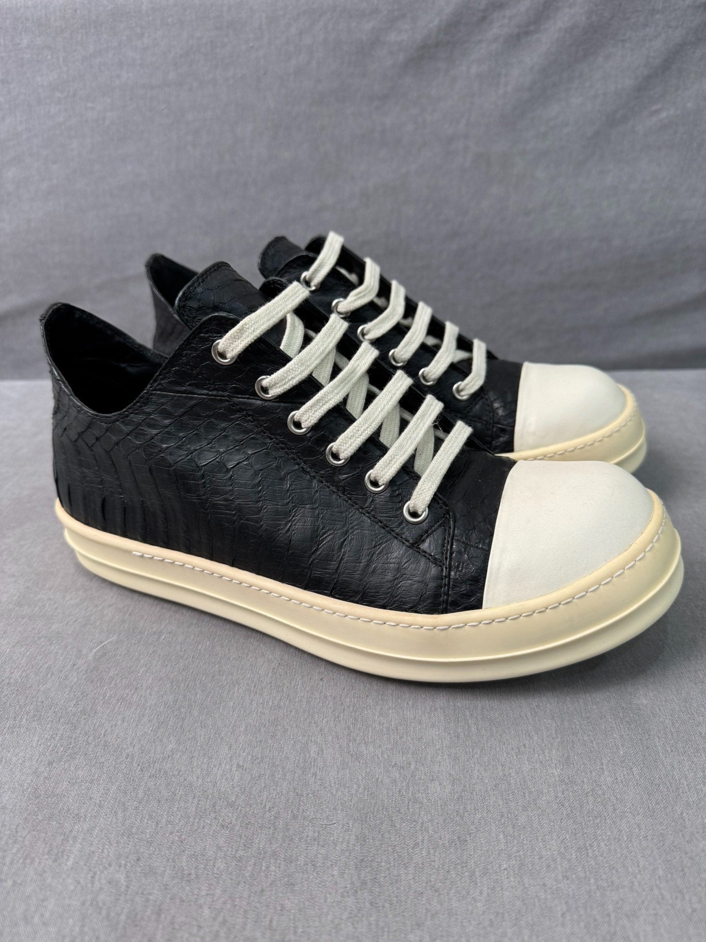 Rick Owens Special Leather Low-Top Sneakers
