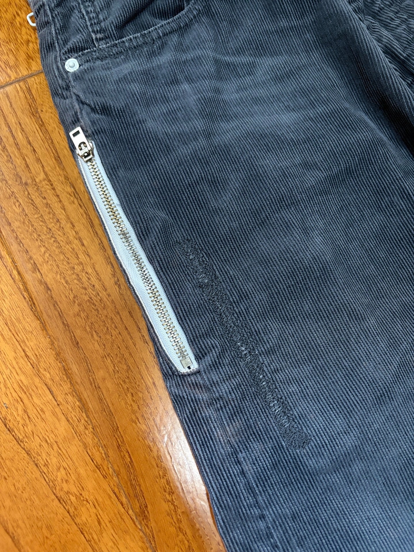 Levi's Fenom Crush Corduroy Casual Pants