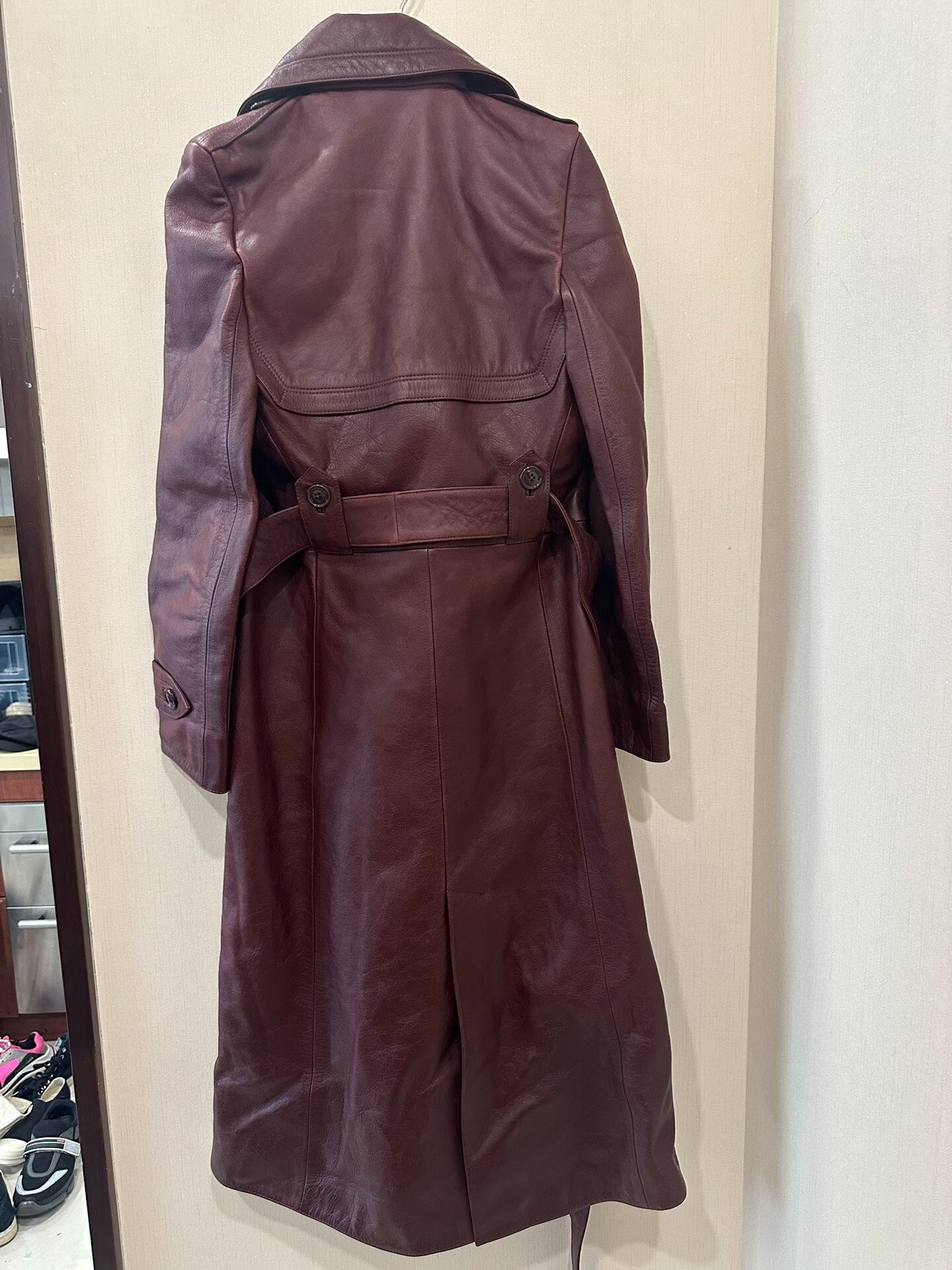 vetements fw16 vintage brown leather coat