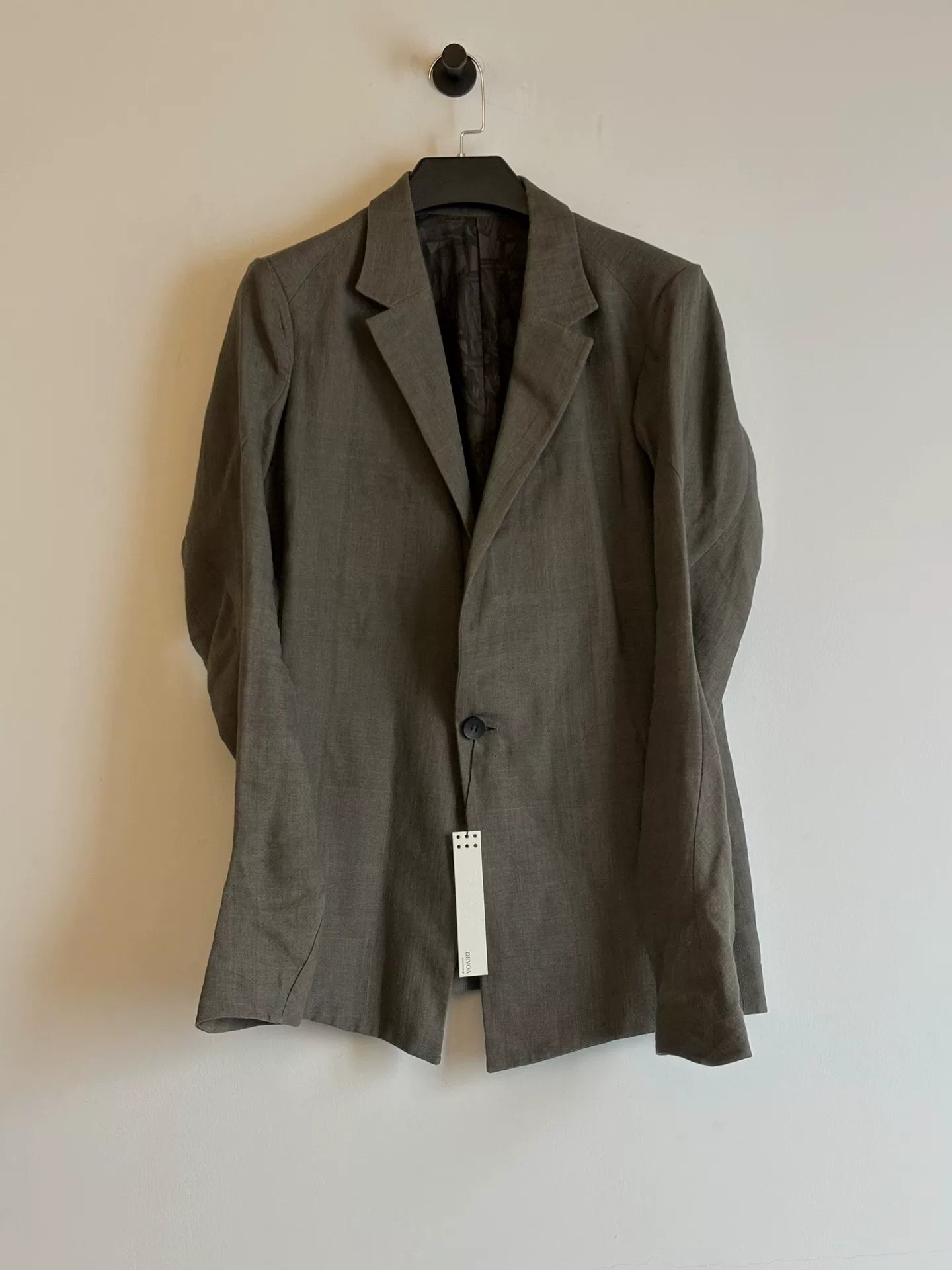 Devoa Insect-Inspired Suit Blazer