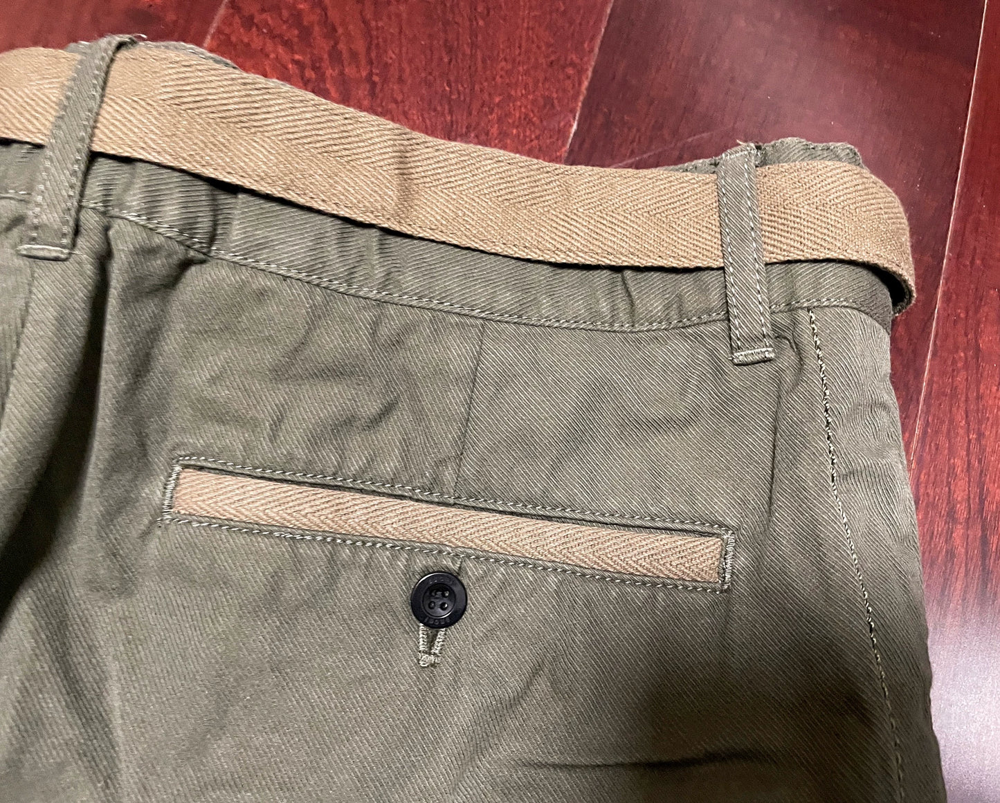 sacai custom show model shorts size 4