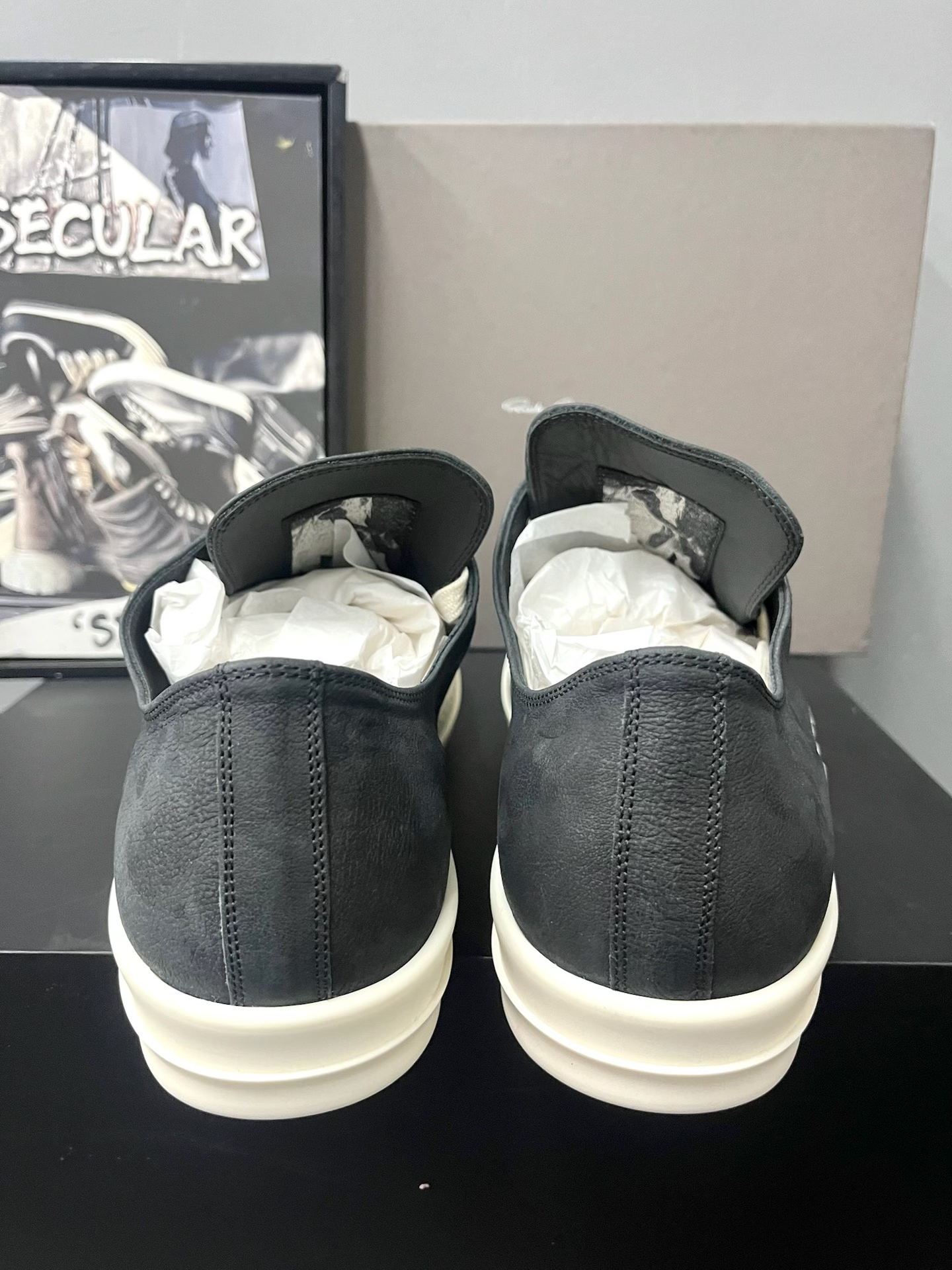 Rick Owens 26SS Washed Cowhide Low-Top Sneakers