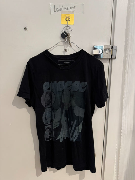 modern man black graphic t-shirt size M