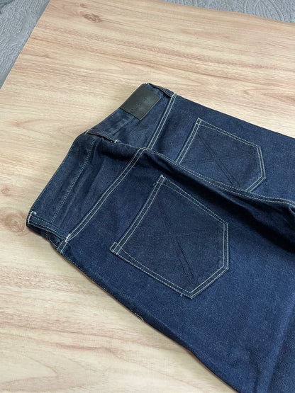 red tooth KAWS original color denim pants