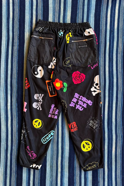 mastermind japan black base pants with graphics