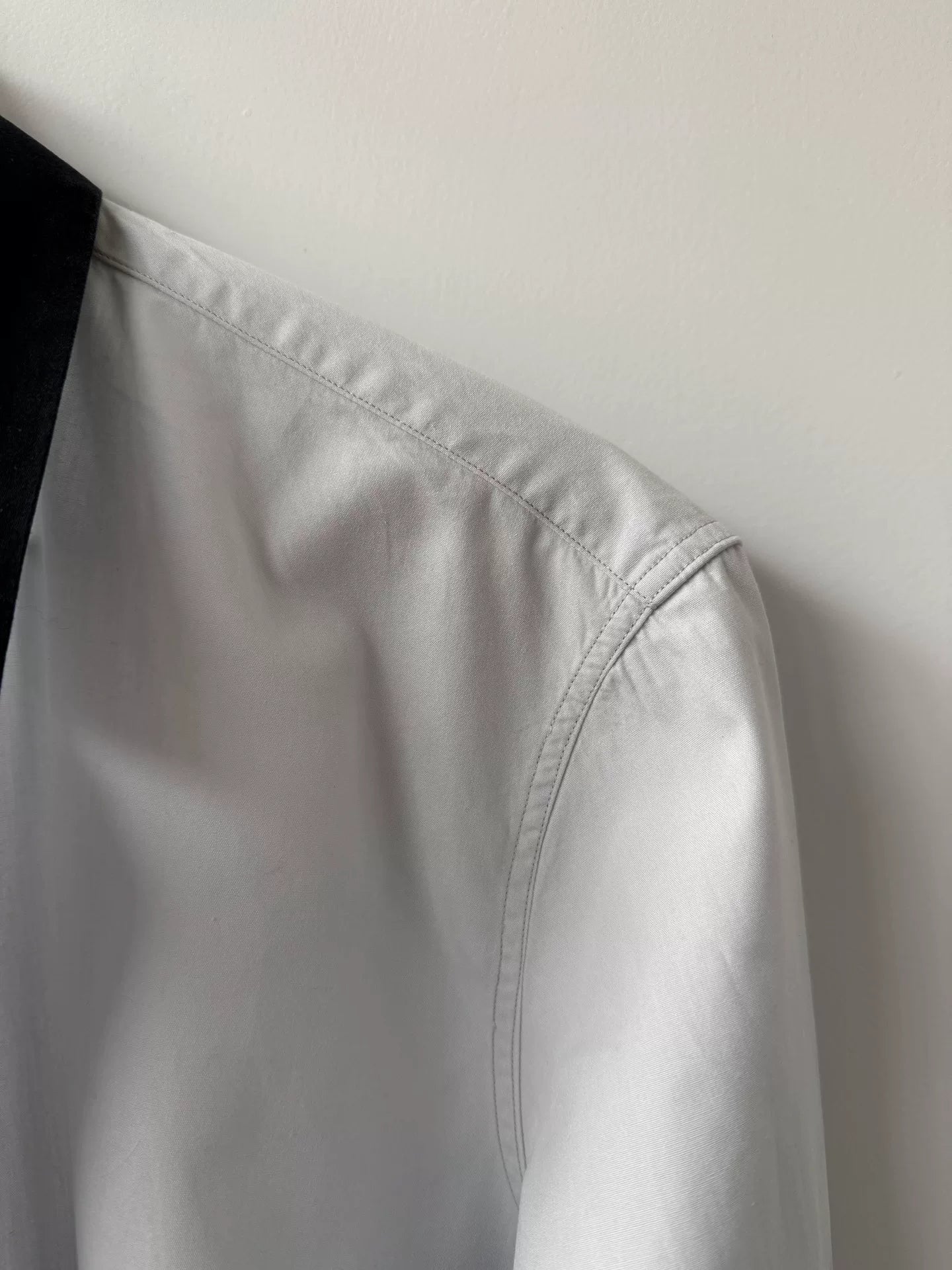 dries van noten black and gray shirt