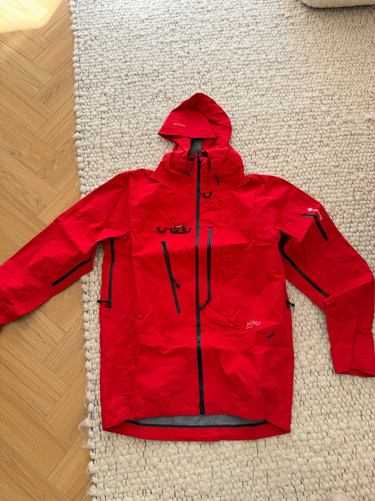 red burton ak457 ski jacket size large