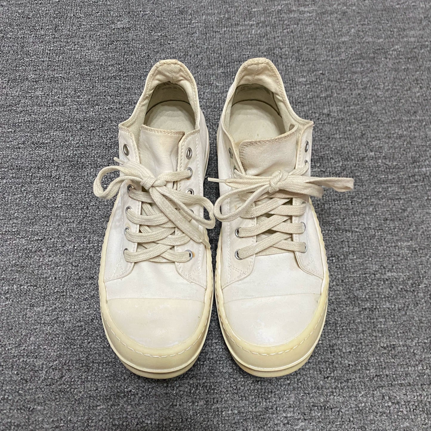 Rick Owens Low Top Sneakers