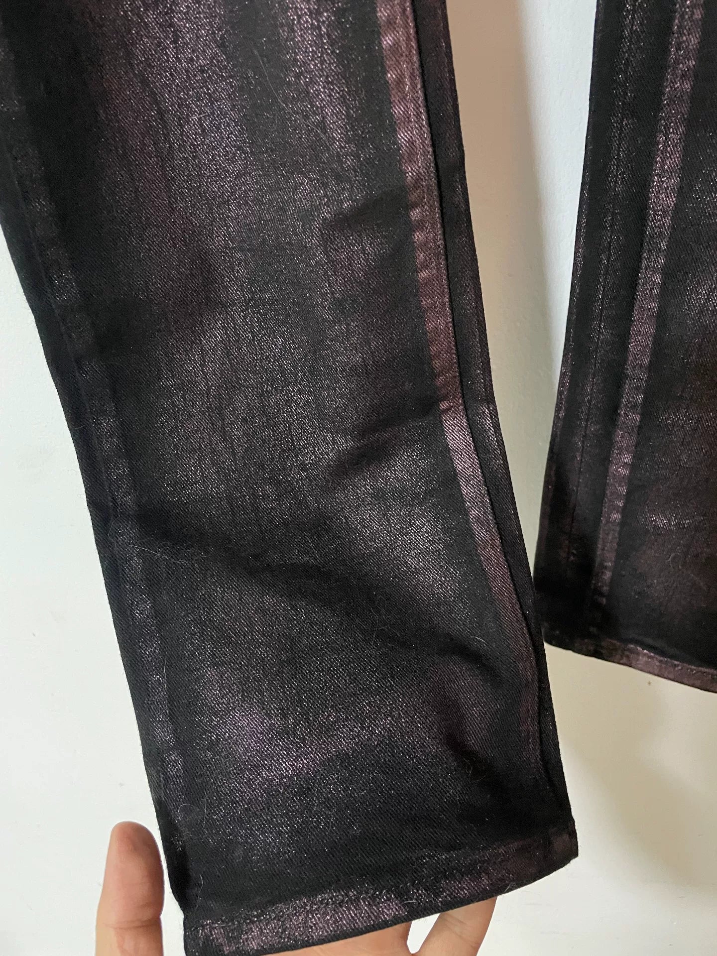 gucci waxed burgundy fitted jeans size 48