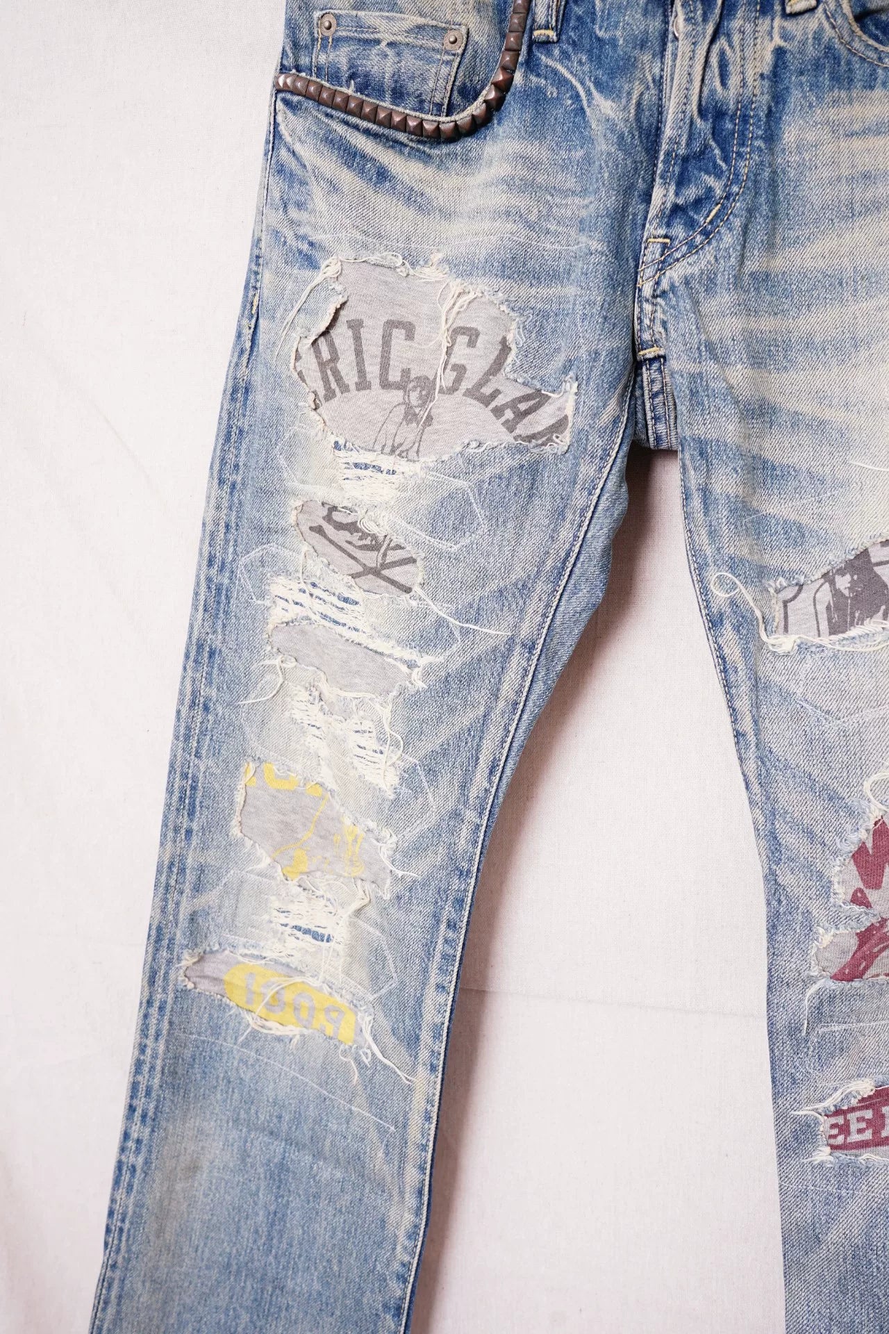 Hysteric Glamour Distressed Graffiti Jeans