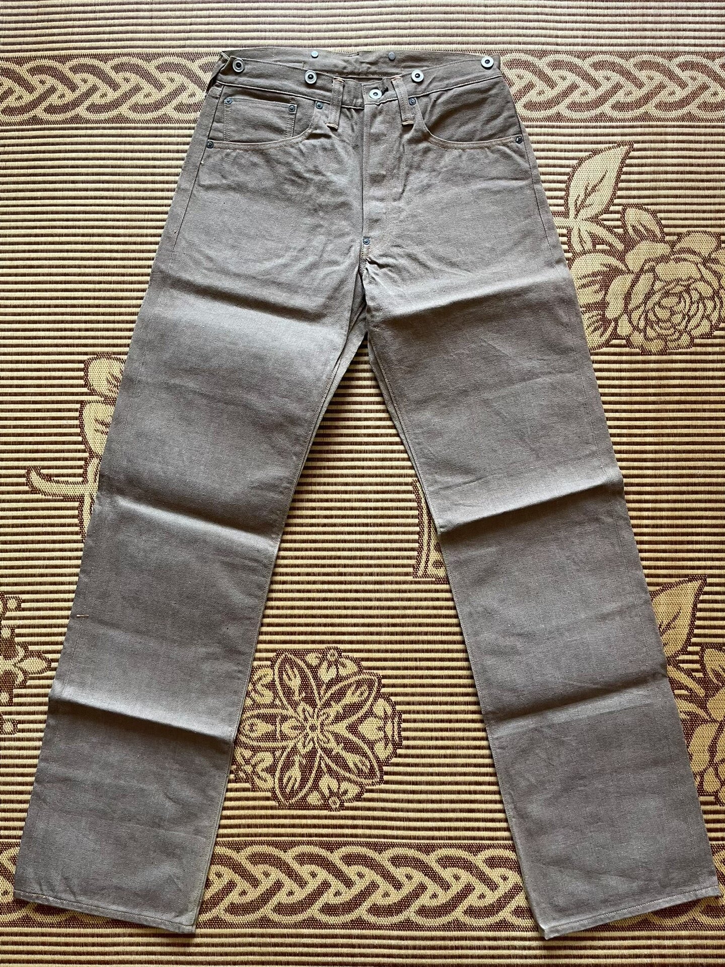 Warehouse Heller's Cafe 1922 Khaki Jeans W30