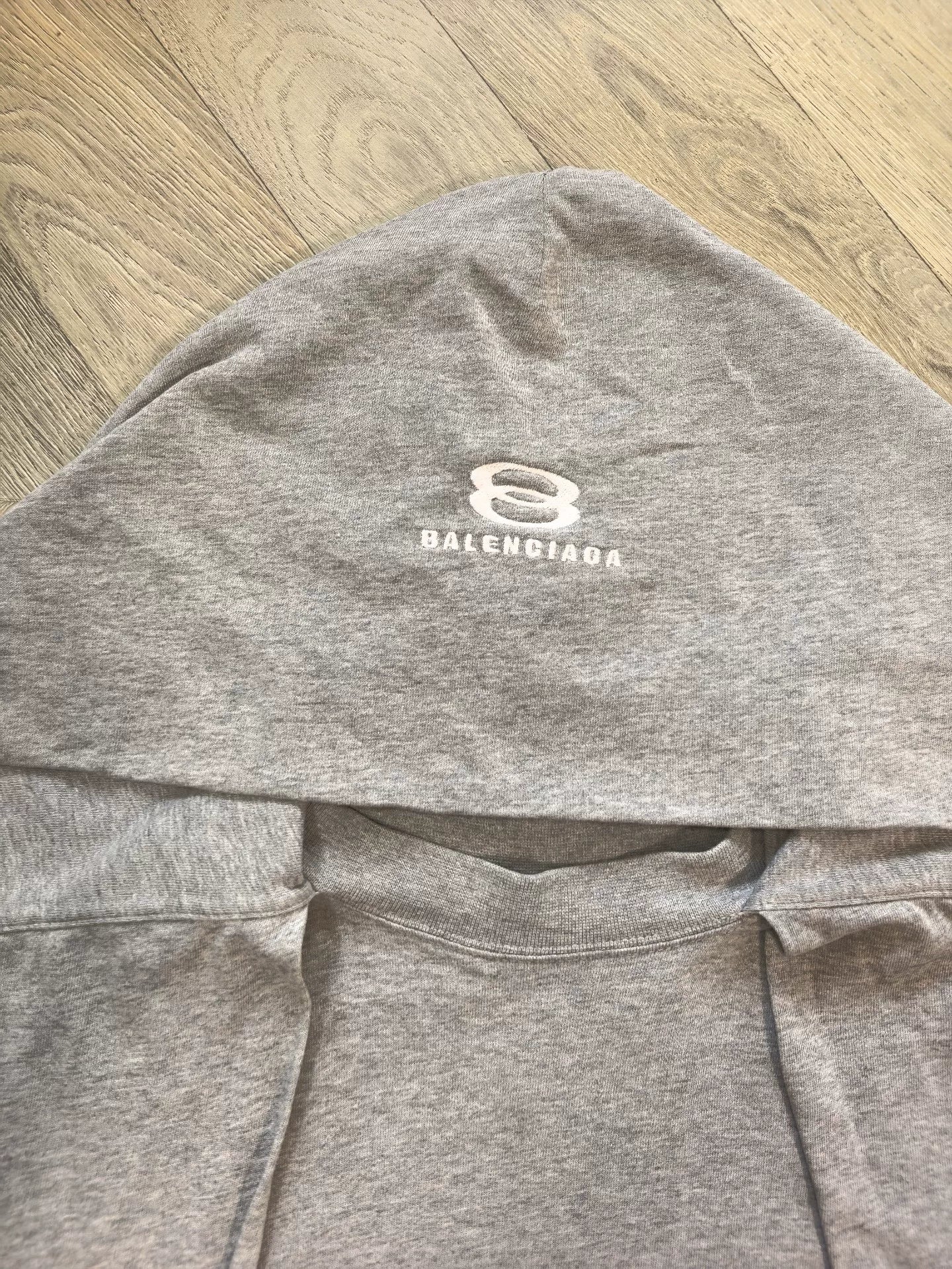 balenciaga double-ring short sleeve hoodie