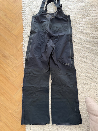 black burton ak457 ski overalls size L