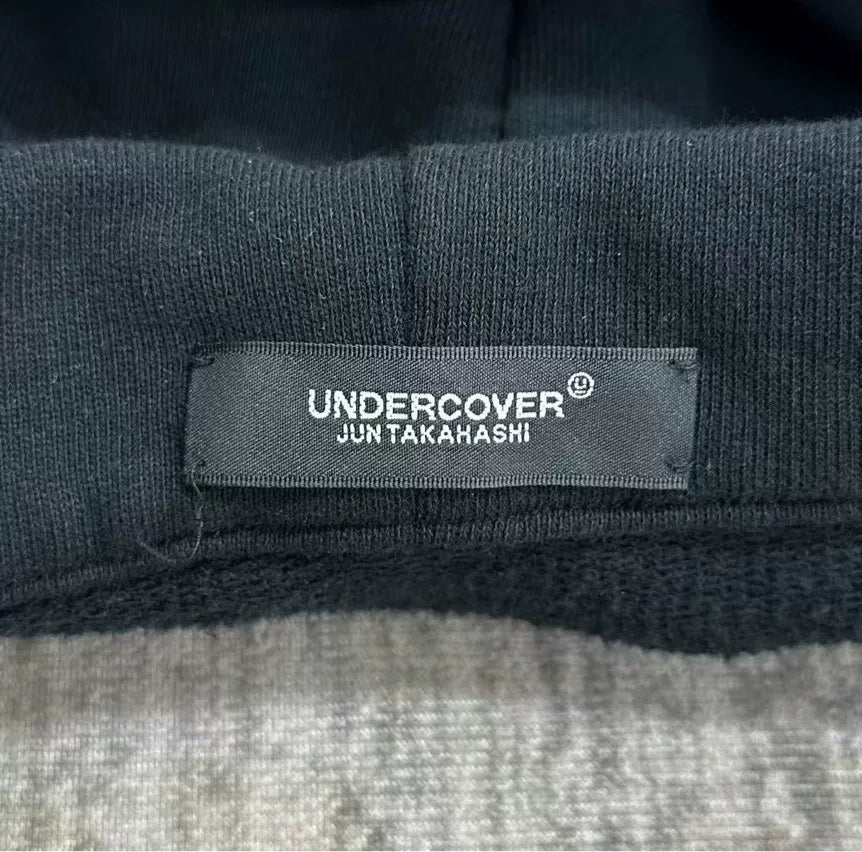 black oversized hoodie with double zipper