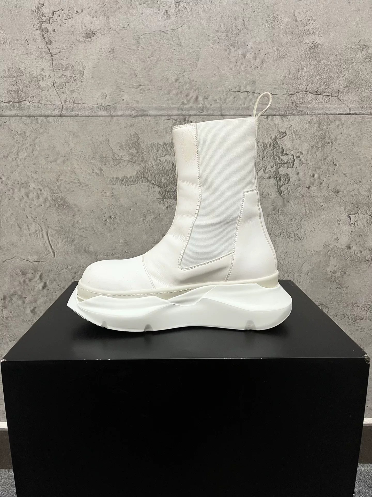 Rick Owens Thick-Soled Chelsea Boots