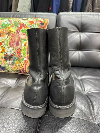 thick sole black boots for UK size 8