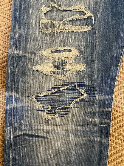 Vanquish Fragment Destroyed Cropped Jeans
