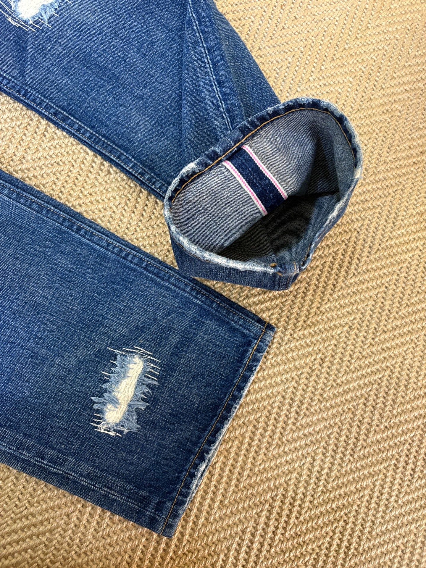 Levi's Fenom Crush Washed Distressed Rhinestone Jeans