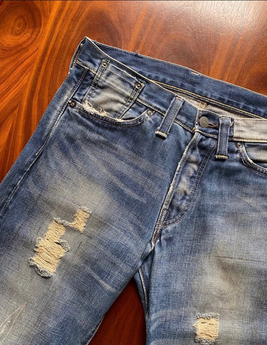levis vintage clothing distressed jeans size w31