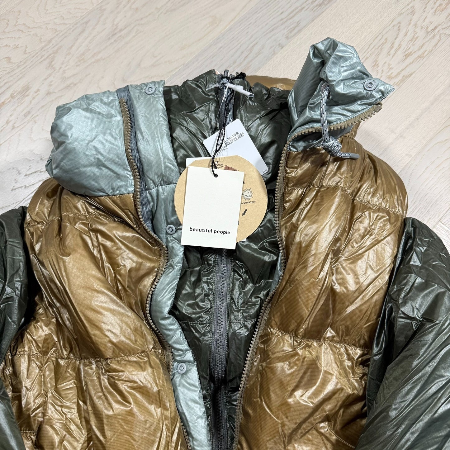 beautiful people x NANGA 25AW Down Blouson