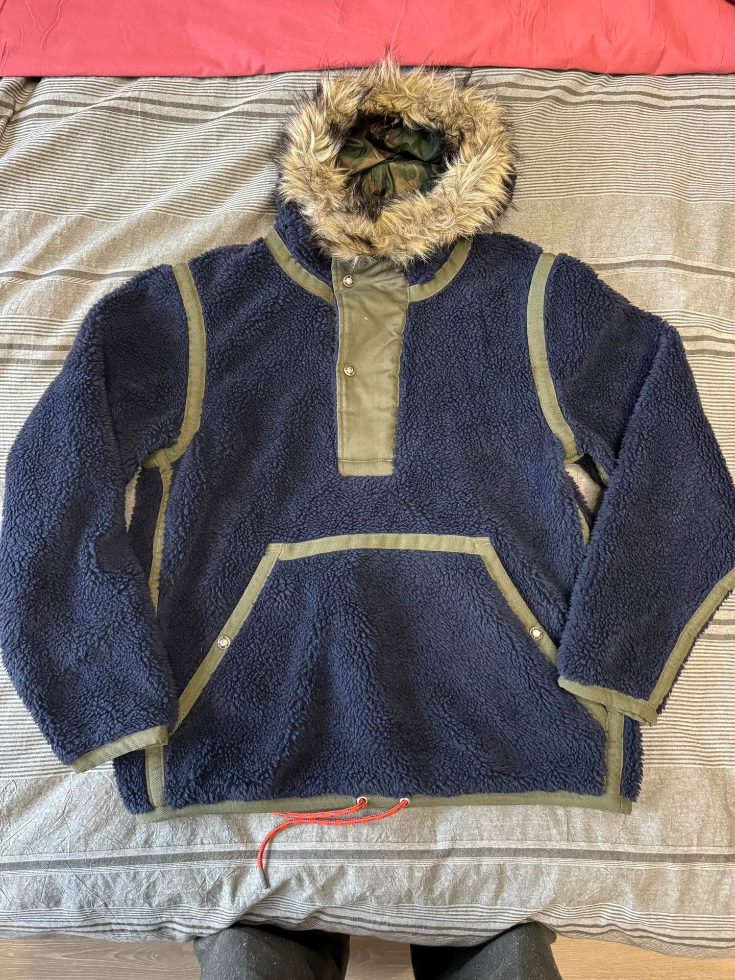 cozy navy fleece pullover with hood