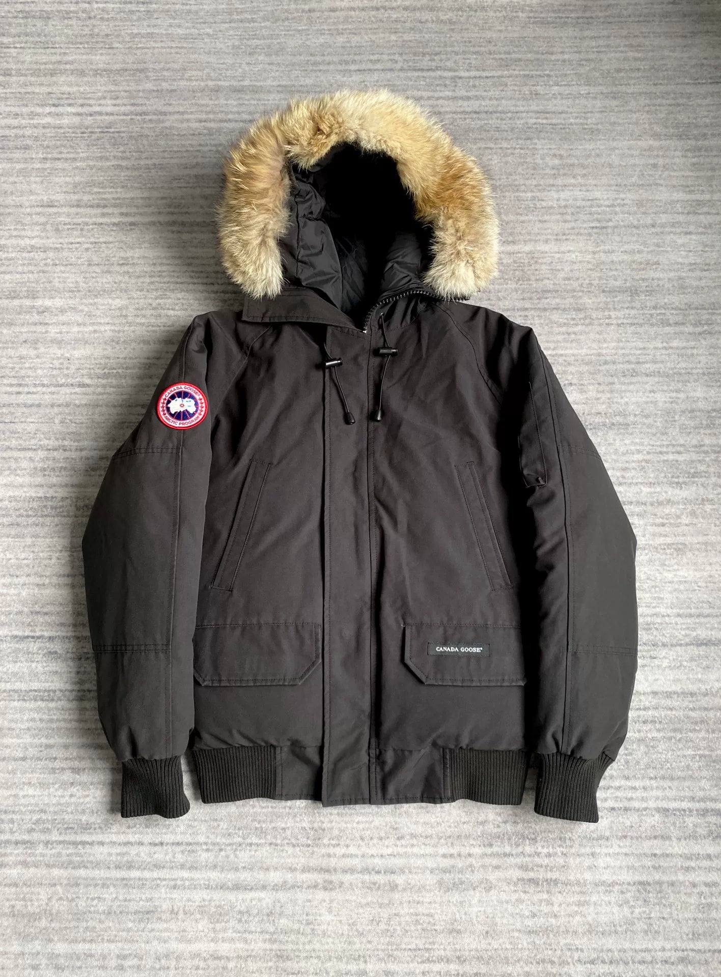 canada goose chilliwack short down jacket