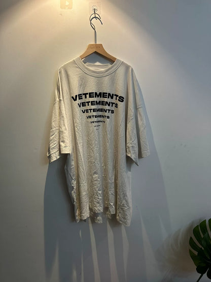 vetements logo short sleeve shirt