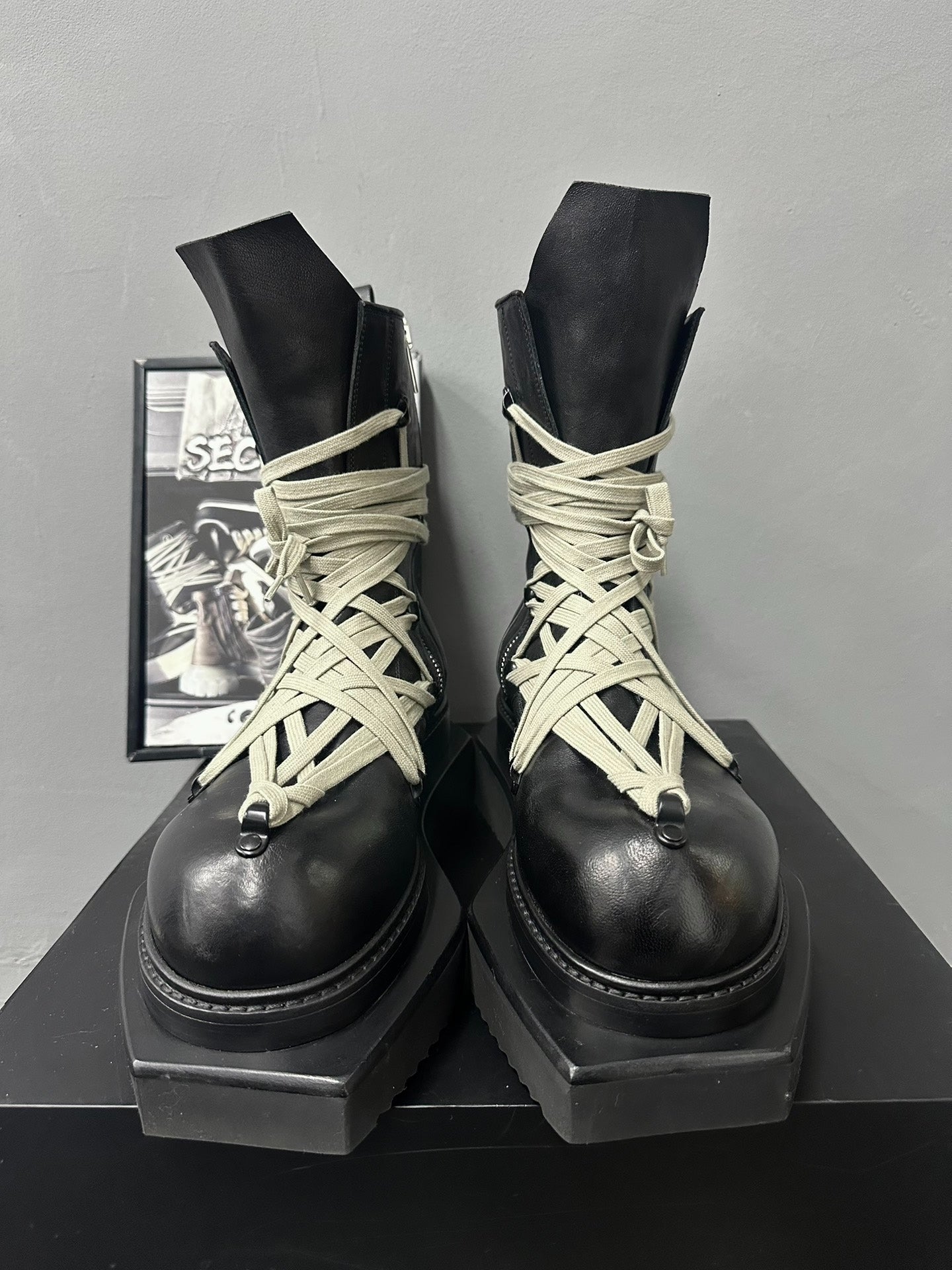 Rick Owens 25FW High Strap Thick Boots