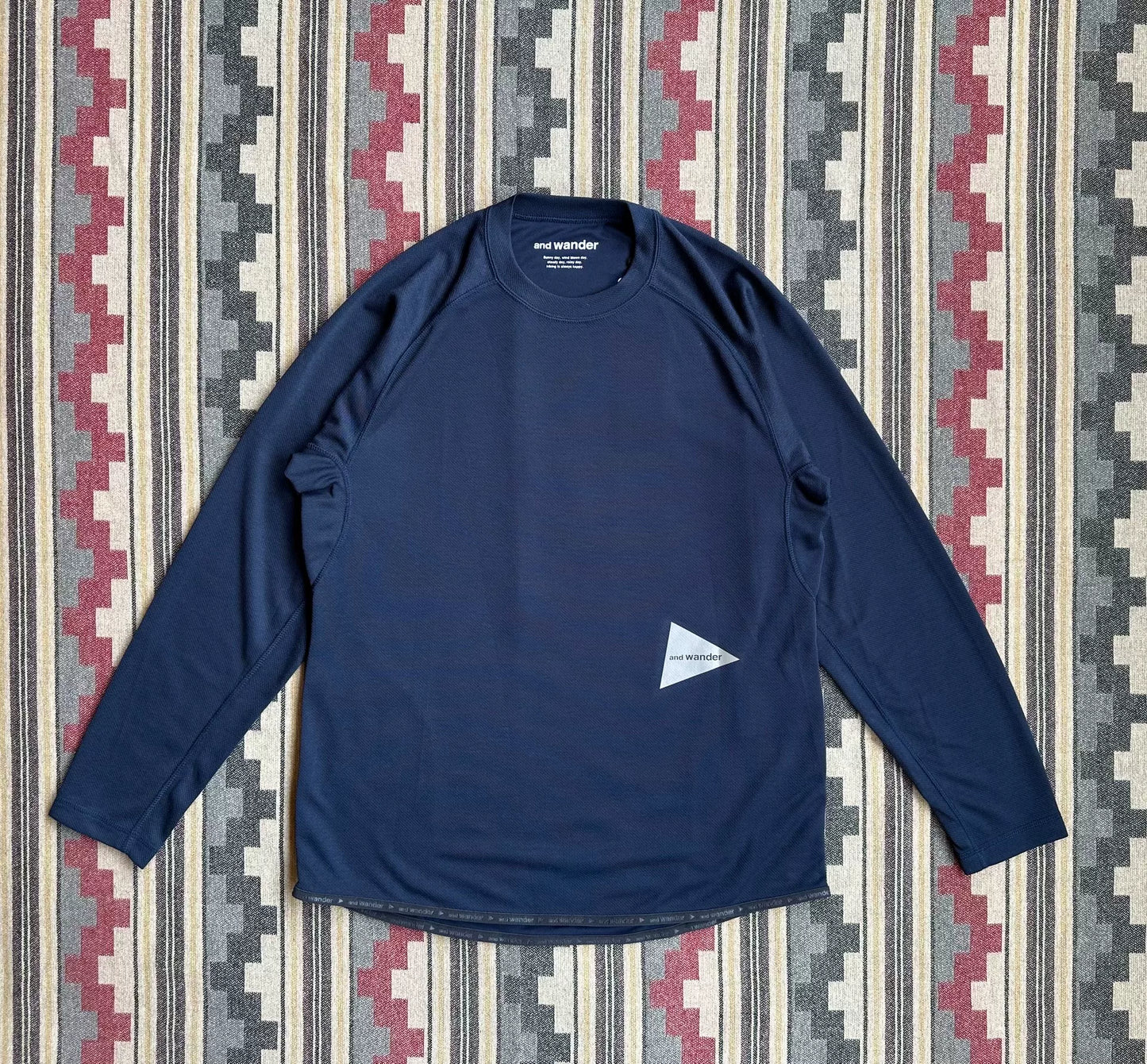 and wander power dry long sleeve shirt