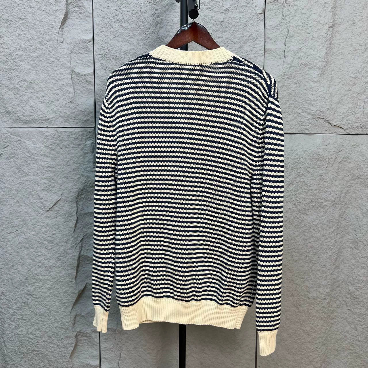 gucci striped v-neck knit sweater
