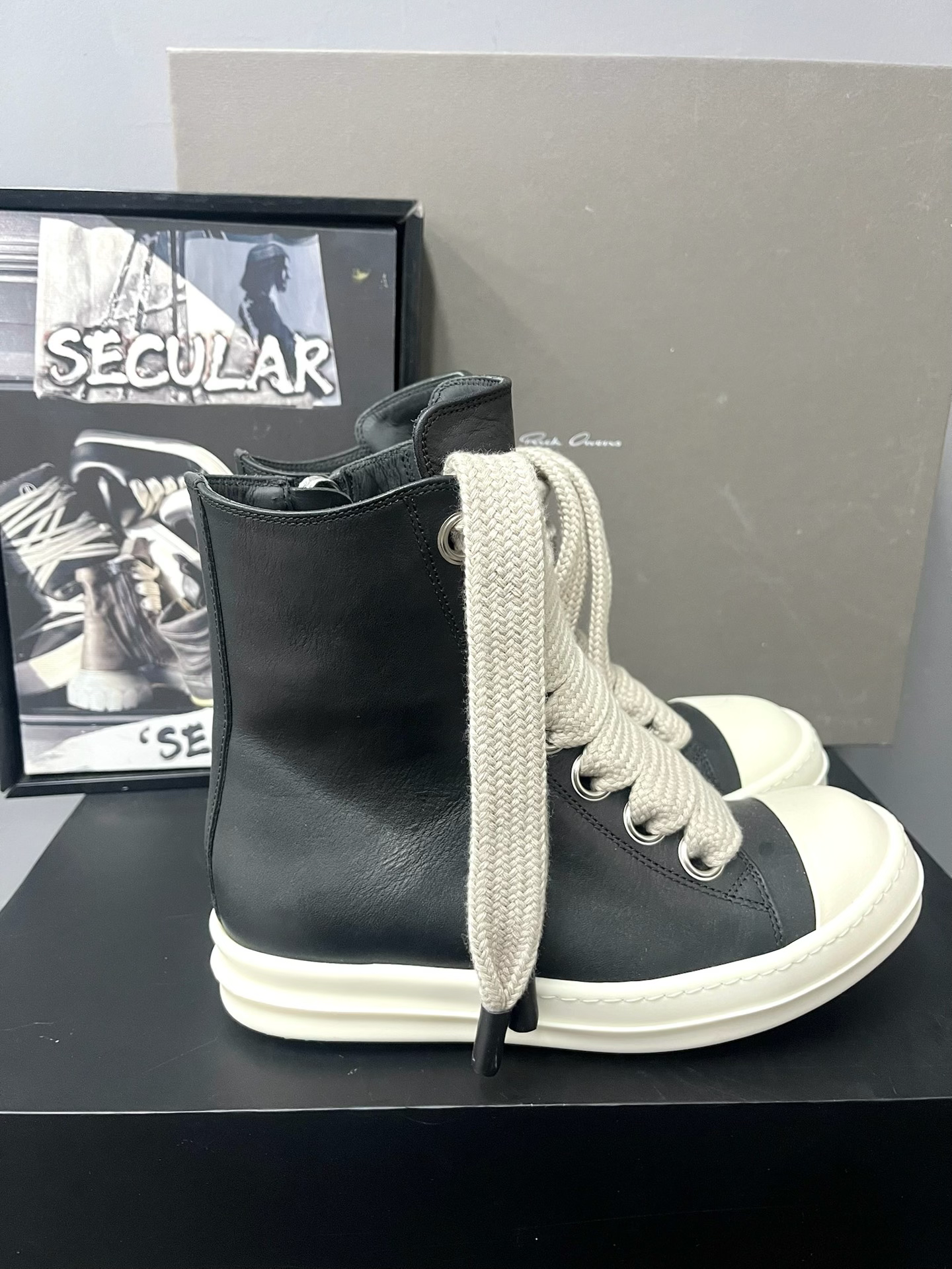 Rick Owens 24FW High-Top Leather Sneakers