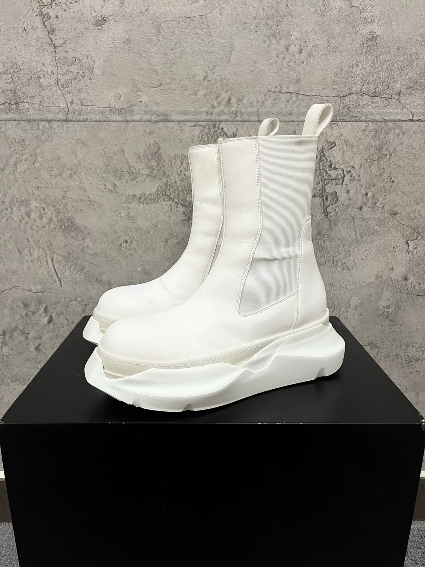 Rick Owens Thick-Soled Chelsea Boots