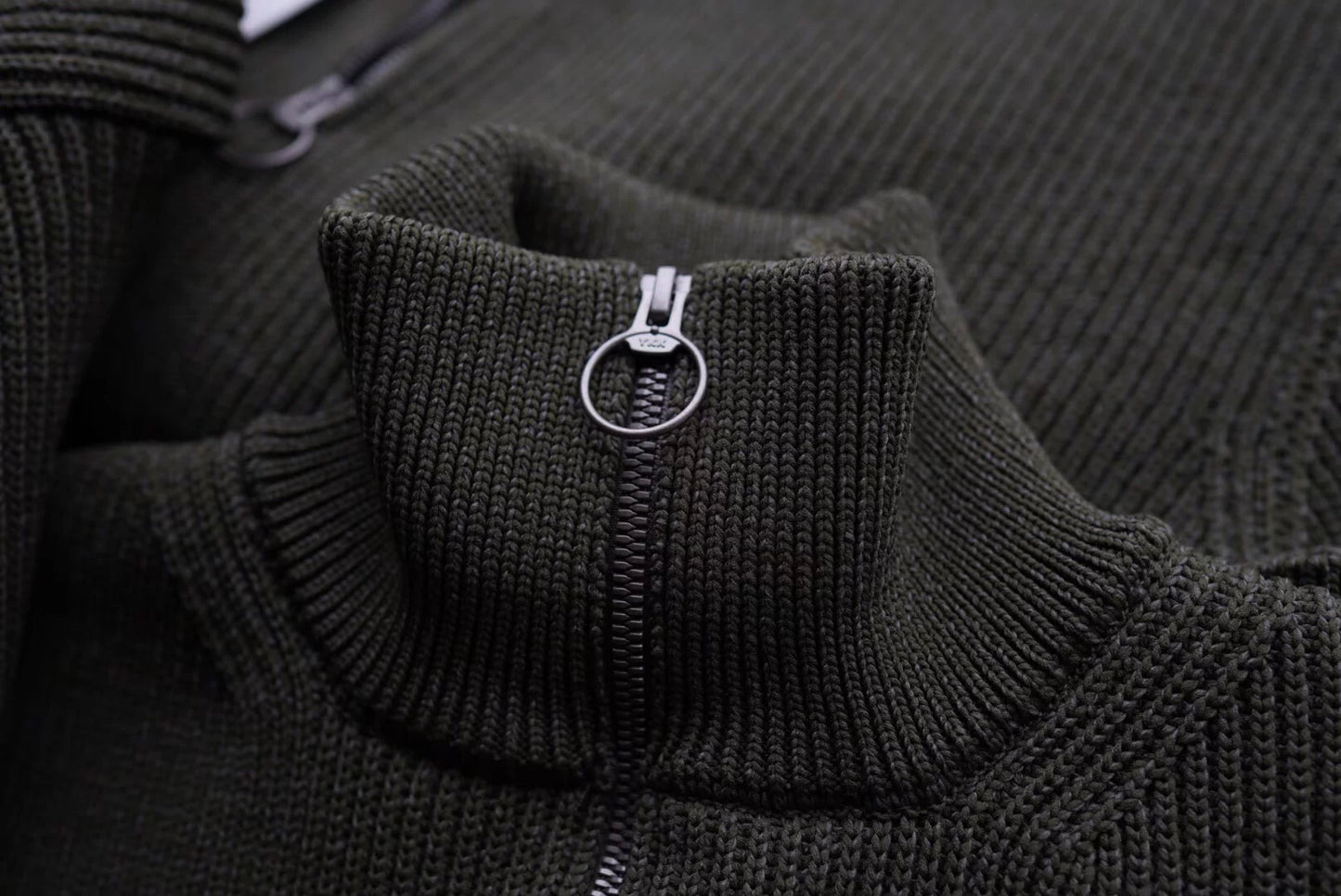 nanamica sujf040 half-zip sweater
