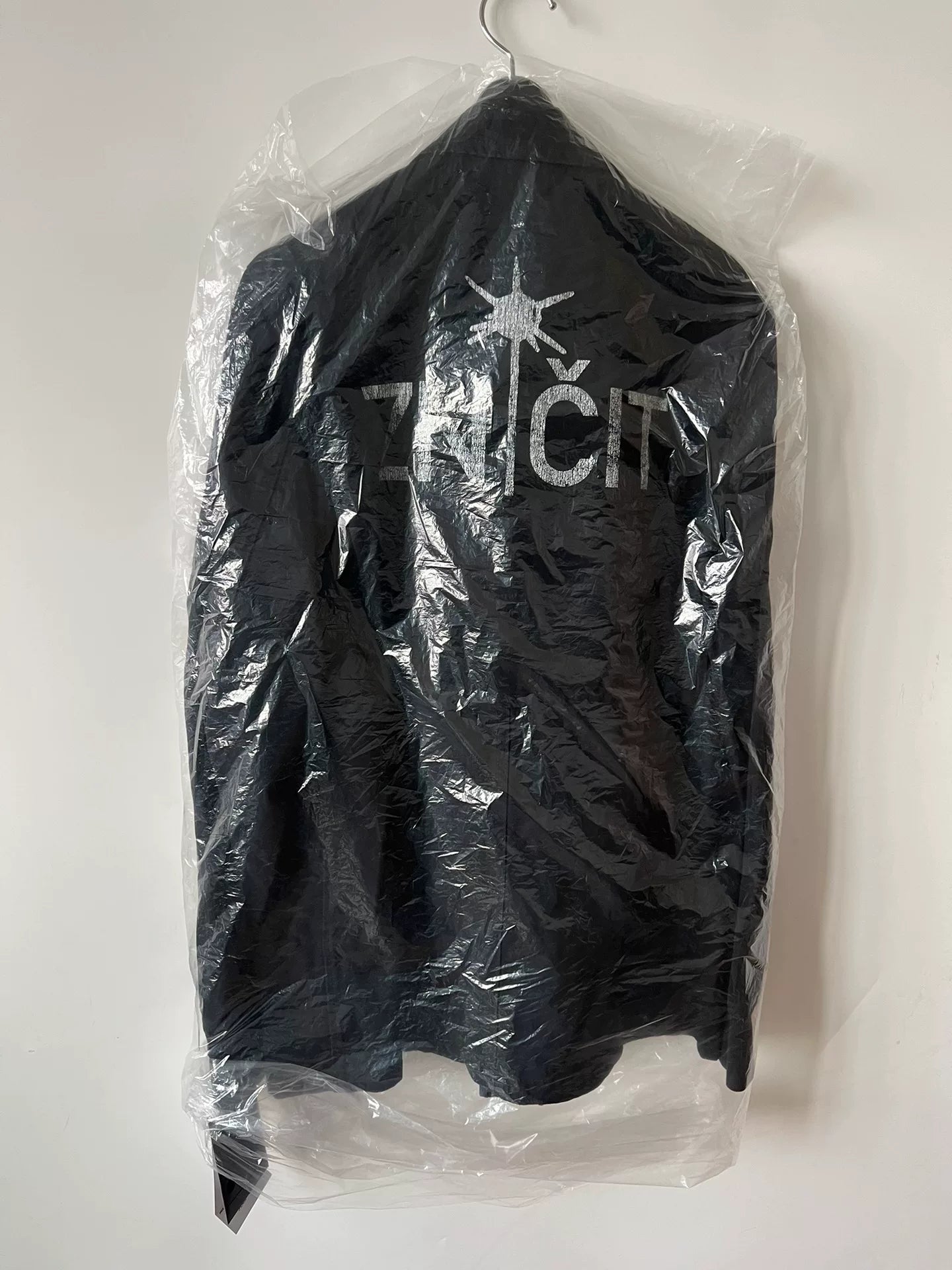 UNDERCOVER 24AW Distressed Retro Back Print Jacket