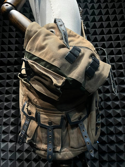 kmrii super heavy-duty crossbody bag