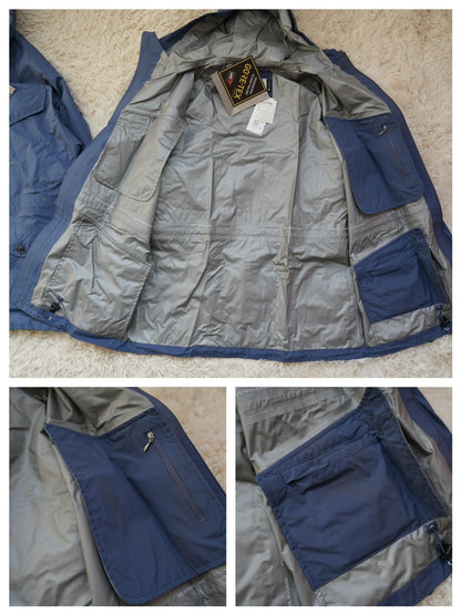 nanamica GORE-TEX Short Soutien Collar Jacket