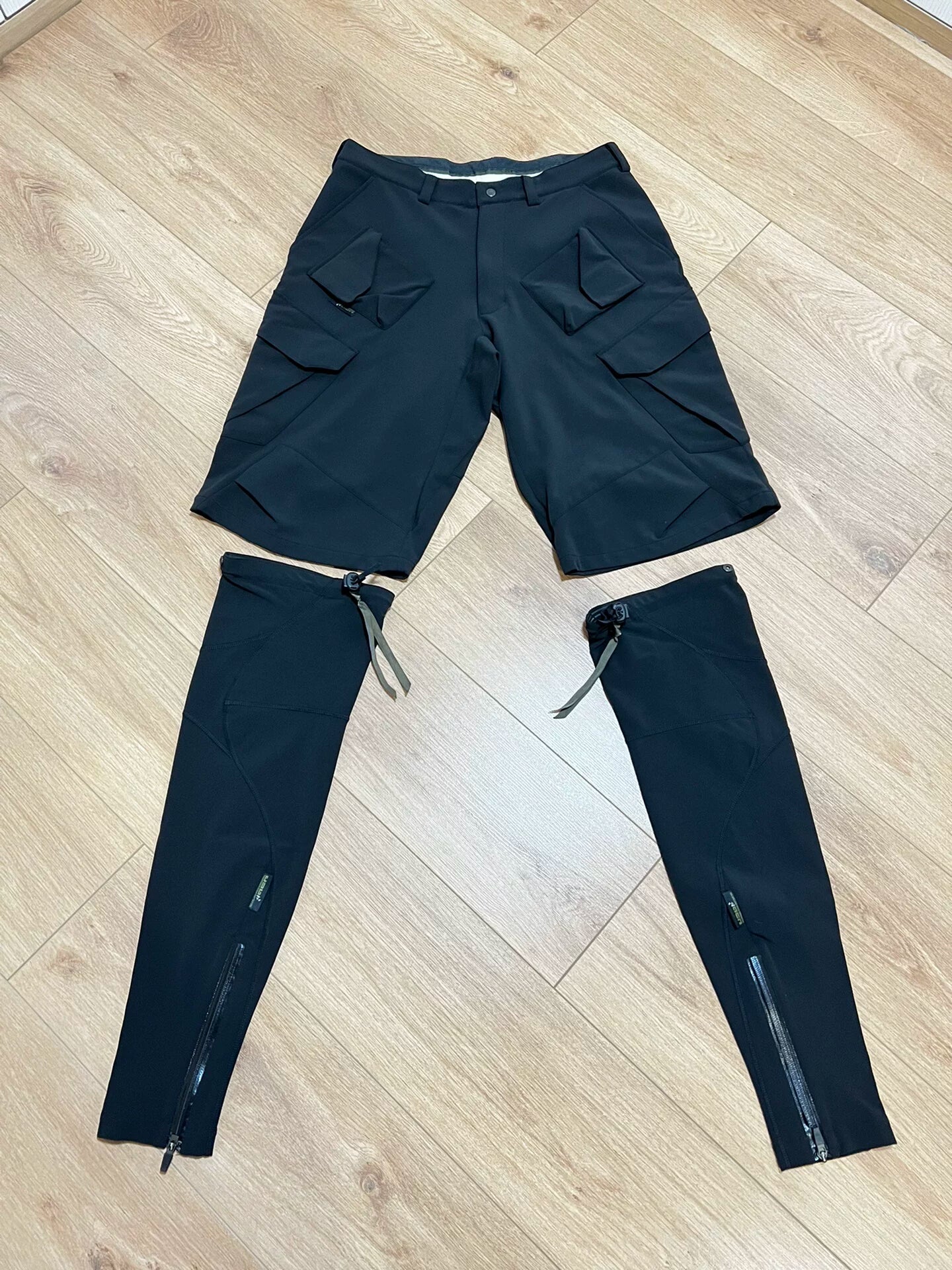 acronym set 2-sp3 shorts with leg sleeves