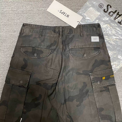 WTAPS 20SS Cargo Camouflage Washed Shorts