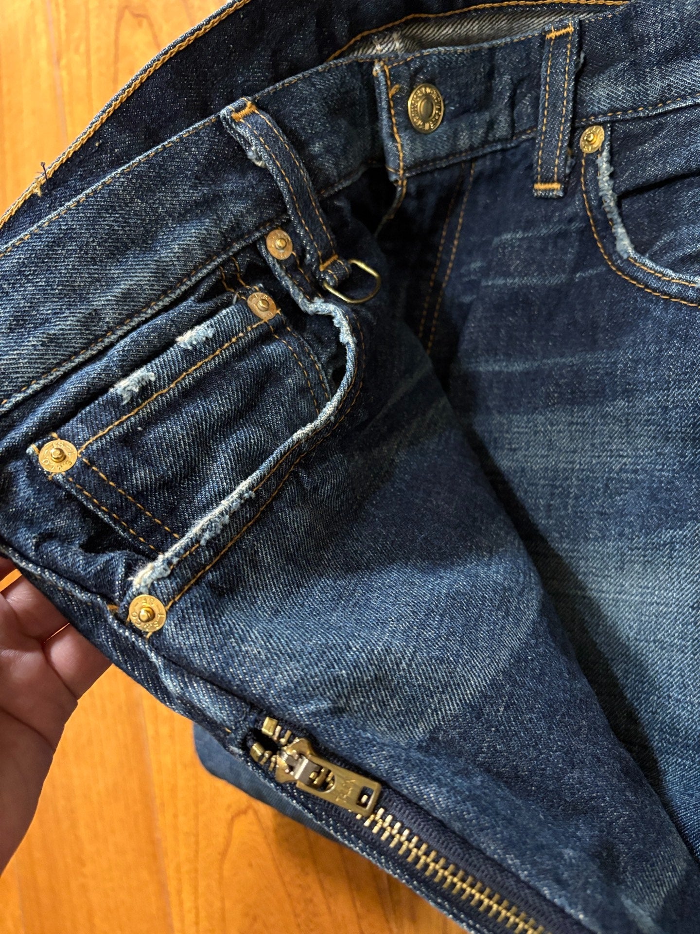 Levi's Fenom Gold Heavy Washed Jeans