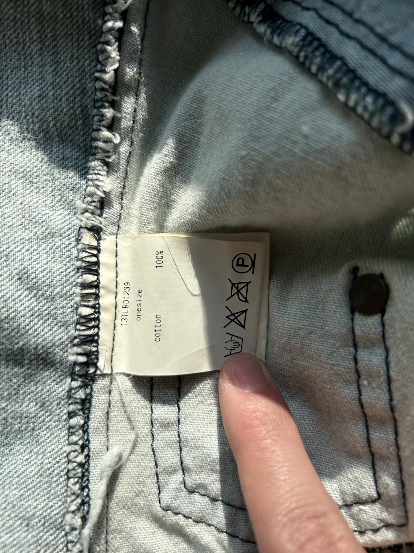 Nozomi Ishiguro Distressed Denim Vest