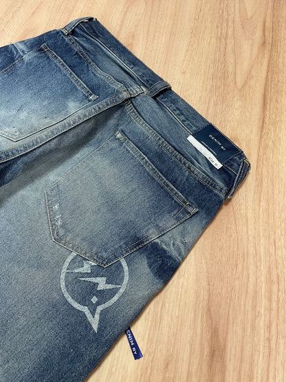 denim by vanquish paint splatter jeans