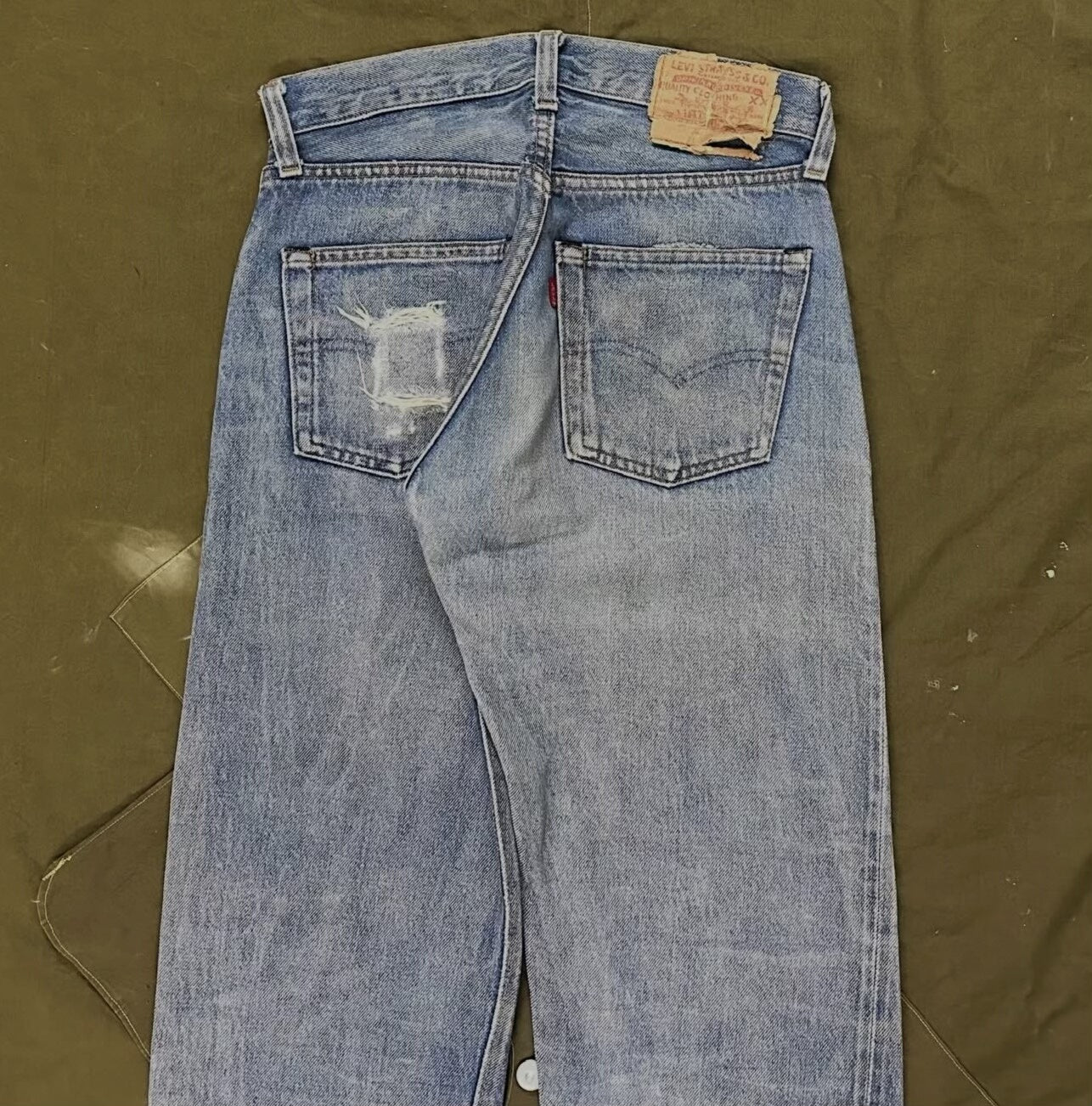 Vintage 1980s Levi's 501 Selvedge Denim