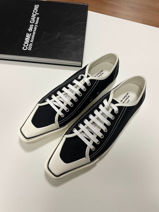 Comme des Garçons Canvas Shoes
