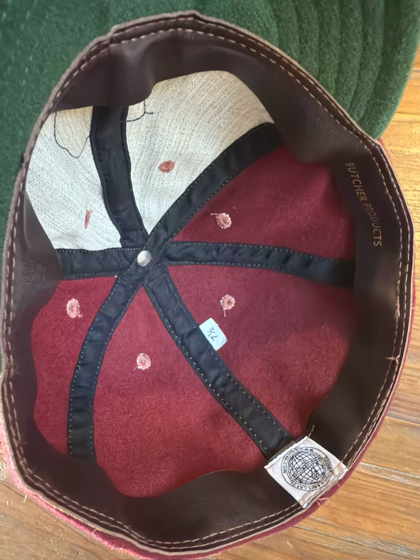 Atlast&Co Dog Embroidery Baseball Cap