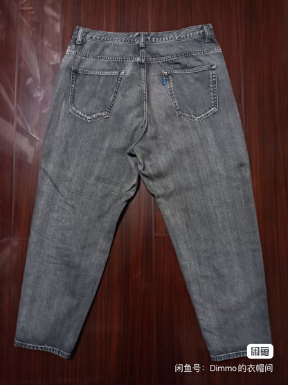 Beams Loose Tapered Jeans