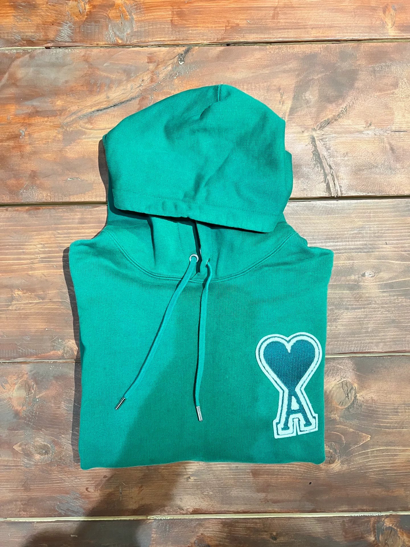 ami paris green heart embroidered hoodie
