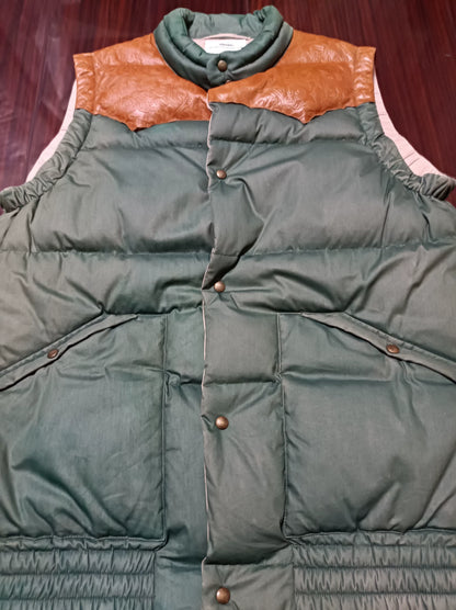 vsivim Insulator Colorblock Distressed Vest