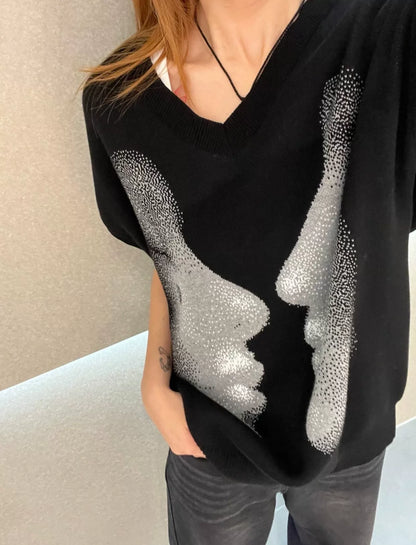 Kusikohc Graphic Knit Vest with Portrait Design